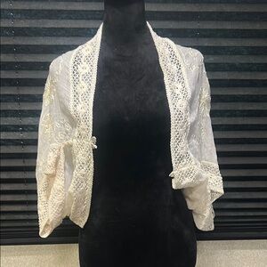 FREE‎ PEOPLE Ivory Lace Embroidered Open Front Sheer Cropped Cardigan OS NWT